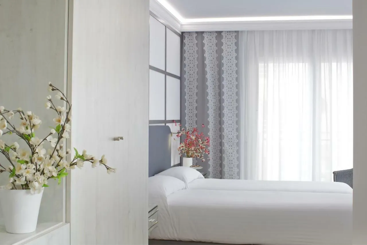 Hotel Rosamar Sant Antoni De Calonge 3*,